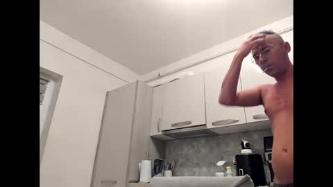 Snapshot of cuplu29 chatting on October 2025 09:14:01 PM maria alex online show from October 2025 09:14:01 PM