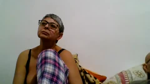 couple online show from December 2024 06:34:01 PM