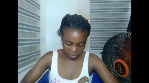 cupxcakex online show from April 2026 10:01:02 PM