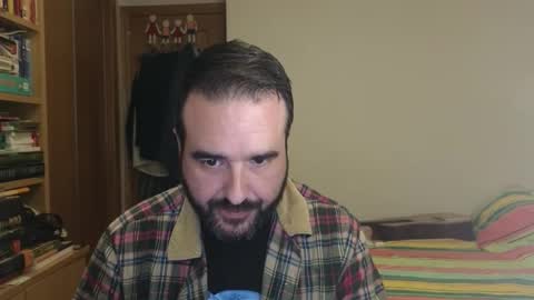 curiosillo1983 online show from November 2025 03:55:02 PM