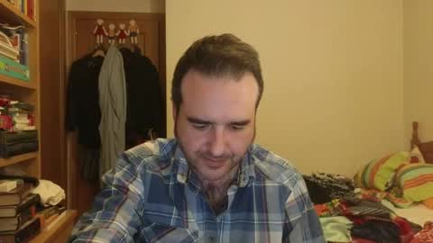 curiosillo1983 online show from May 2026 03:30:01 PM