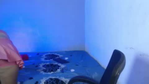 Snapshot of curious_bitch2007 chatting on November 2025 01:22:01 PM Curious bitch2007 online show from November 2025 01:22:01 PM