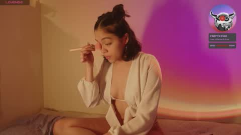 Snapshot of curious_kitten_ chatting on September 2025 01:49:02 AM Sara online show from September 2025 01:49:02 AM