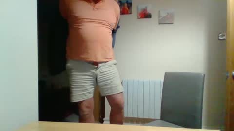 Snapshot of curiousax77 chatting on January 2025 04:30:02 PM curiousax77 online show from January 2025 04:30:02 PM