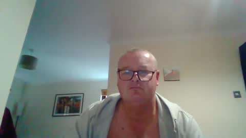 Snapshot of curiousax77 chatting on January 2025 01:19:02 PM curiousax77 online show from January 2025 01:19:02 PM