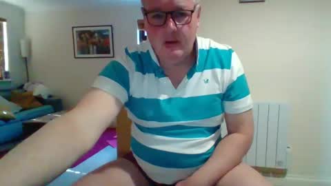 Snapshot of curiousax77 chatting on March 2025 10:28:02 AM curiousax77 online show from March 2025 10:28:02 AM