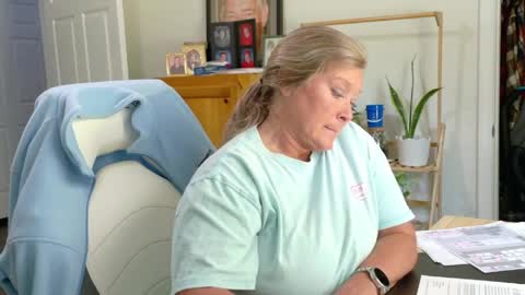 curious couple online show from May 2026 05:32:01 PM