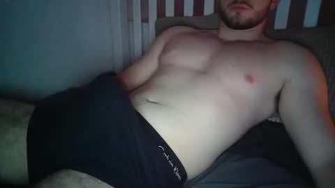 Snapshot of curiousharryxx chatting on December 2025 07:18:01 PM BritishHarry online show from December 2025 07:18:01 PM