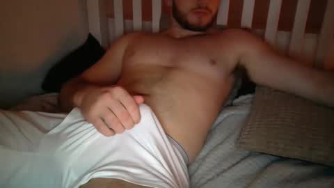 Snapshot of curiousharryxx chatting on January 2026 10:15:01 PM BritishHarry online show from January 2026 10:15:01 PM