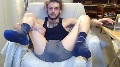 Snapshot of curiouss25 chatting on December 2025 06:24:02 PM curiouss25 online show from December 2025 06:24:02 PM