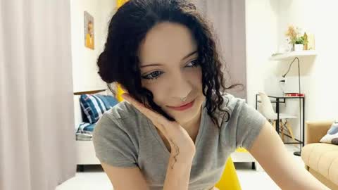 Kira online show from May 2026 11:56:02 PM