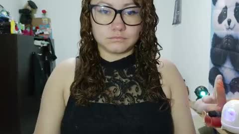 Vannesa online show from June 2026 11:05:02 PM