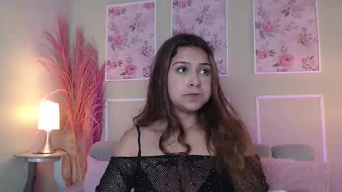 Snapshot of curlydani chatting on November 2025 12:05:02 PM DANI online show from November 2025 12:05:02 PM