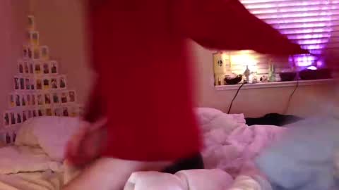 Snapshot of curlydelicious chatting on February 2026 09:39:01 AM curly fries online show from February 2026 09:39:01 AM