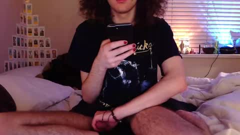 Snapshot of curlydelicious chatting on March 2026 07:13:02 AM curly fries online show from March 2026 07:13:02 AM