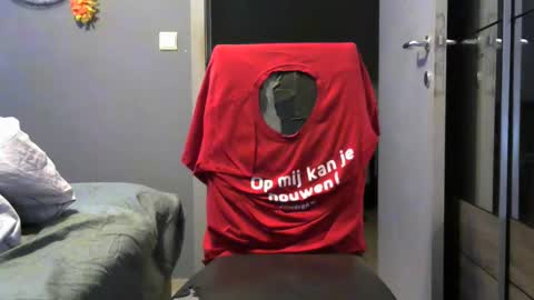 curlyfurly online show from May 2026 02:40:01 AM