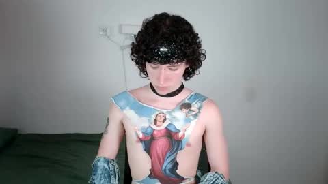 Snapshot of curlyytwink chatting on March 2026 01:58:01 AM Noah online show from March 2026 01:58:01 AM