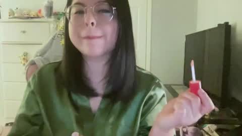 Snapshot of curviiemm30 chatting on January 2026 04:49:02 AM Emmie online show from January 2026 04:49:02 AM