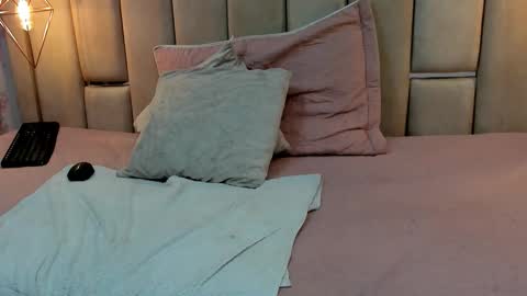 Snapshot of curvy_alyanna chatting on September 2025 11:54:02 AM Alyanna online show from September 2025 11:54:02 AM