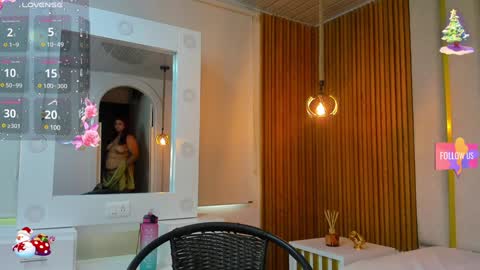  Hanna  online show from December 2024 06:30:02 PM