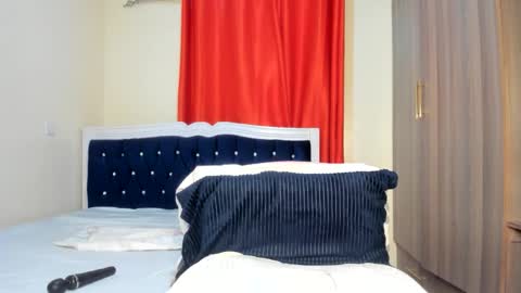 Snapshot of curvy_latoya chatting on November 2025 10:20:02 PM Curvy Latoya online show from November 2025 10:20:02 PM