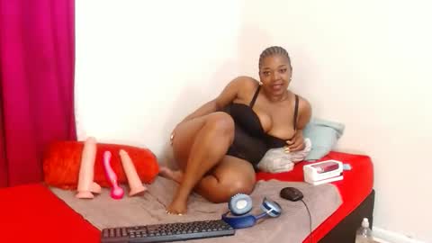 curvycutiexx94 online show from October 2025 07:03:02 AM
