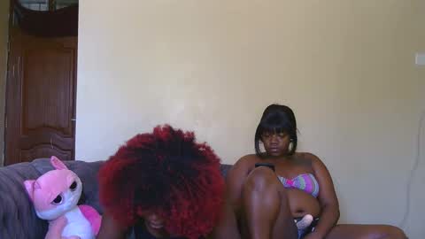 Snapshot of curvyebony1 chatting on January 2025 12:48:02 PM curtis online show from January 2025 12:48:02 PM