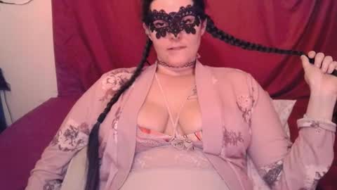 Snapshot of curvygamerceline chatting on December 2025 10:41:02 PM Celine Fawe online show from December 2025 10:41:02 PM