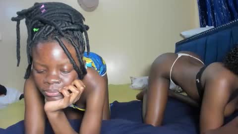 Snapshot of curvyjoan chatting on October 2025 09:26:01 AM curvyjoan online show from October 2025 09:26:01 AM