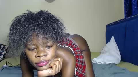 Snapshot of curvyjoan chatting on October 2025 10:38:02 AM curvyjoan online show from October 2025 10:38:02 AM