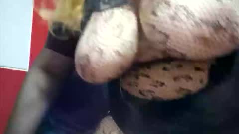 curvypamela674 online show from October 2025 10:11:01 PM