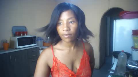 curvypear76x online show from February 2026 09:02:01 AM