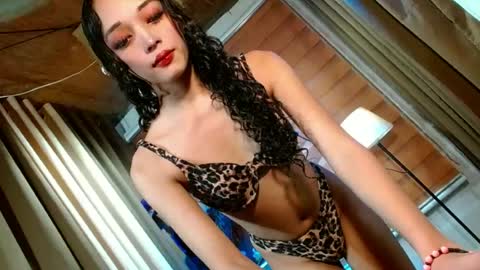 BBY CURLYHANNA online show from June 2026 11:04:01 AM