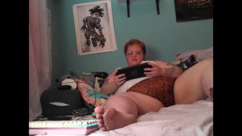 Snapshot of custommuffin chatting on February 2026 06:34:01 AM Roshietank online show from February 2026 06:34:01 AM