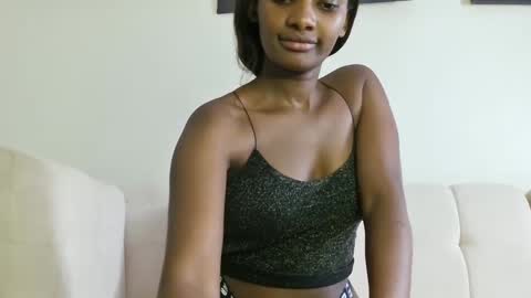 Snapshot of cute_annah chatting on February 2025 06:15:02 AM cute annah online show from February 2025 06:15:02 AM