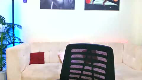 cute annah online show from October 2025 03:23:02 AM