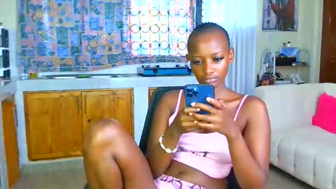Snapshot of cute_annah chatting on May 2026 06:43:02 AM cute annah online show from May 2026 06:43:02 AM