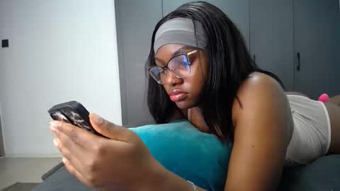 Liya online show from April 2026 07:04:01 AM