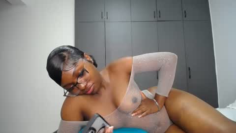 Liya online show from June 2026 03:11:02 PM