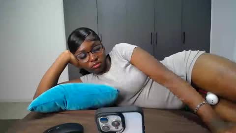 Liya online show from June 2026 09:00:01 AM