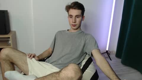 Snapshot of cute_brian chatting on November 2025 03:12:02 PM Im Brian online show from November 2025 03:12:02 PM