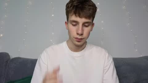 Snapshot of cute_brian chatting on May 2026 11:06:02 AM Im Brian online show from May 2026 11:06:02 AM