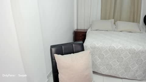 Sara online show from September 2025 03:27:02 AM