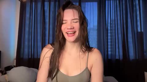 Snapshot of cute_bubbles chatting on September 2025 02:51:02 PM cute_bubbles online show from September 2025 02:51:02 PM