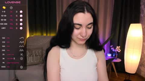 Hanna online show from December 2024 02:09:02 AM