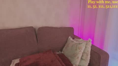 Everyday stream in the same time online show from September 2025 05:42:01 AM