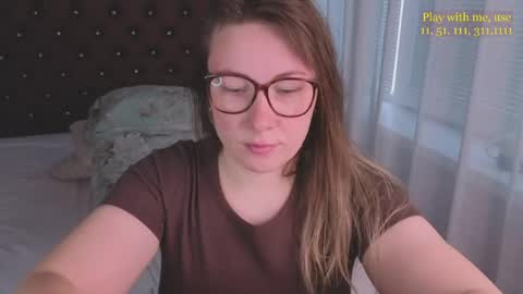 Everyday stream in the same time online show from May 2026 01:33:01 AM