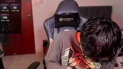 Snapshot of cute_diego_ chatting on June 2026 11:03:01 PM Diego online show from June 2026 11:03:01 PM