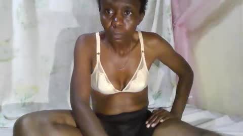 Snapshot of cute_divah4 chatting on October 2025 12:02:02 PM cute_divah4 online show from October 2025 12:02:02 PM