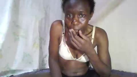 Snapshot of cute_divah4 chatting on October 2025 05:04:02 AM cute_divah4 online show from October 2025 05:04:02 AM